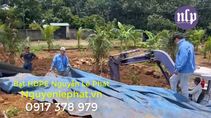 Thay bạt mái hiên di động