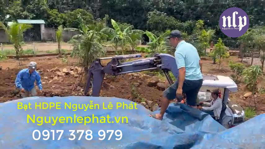 Thay bạt mái hiên di động