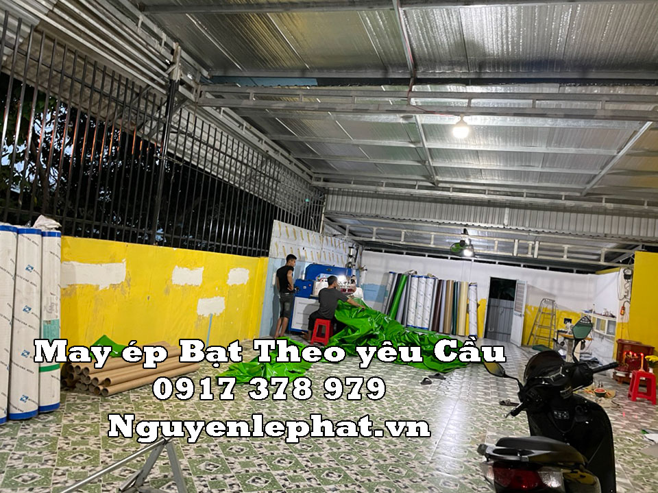 Thay bạt mái hiên di động