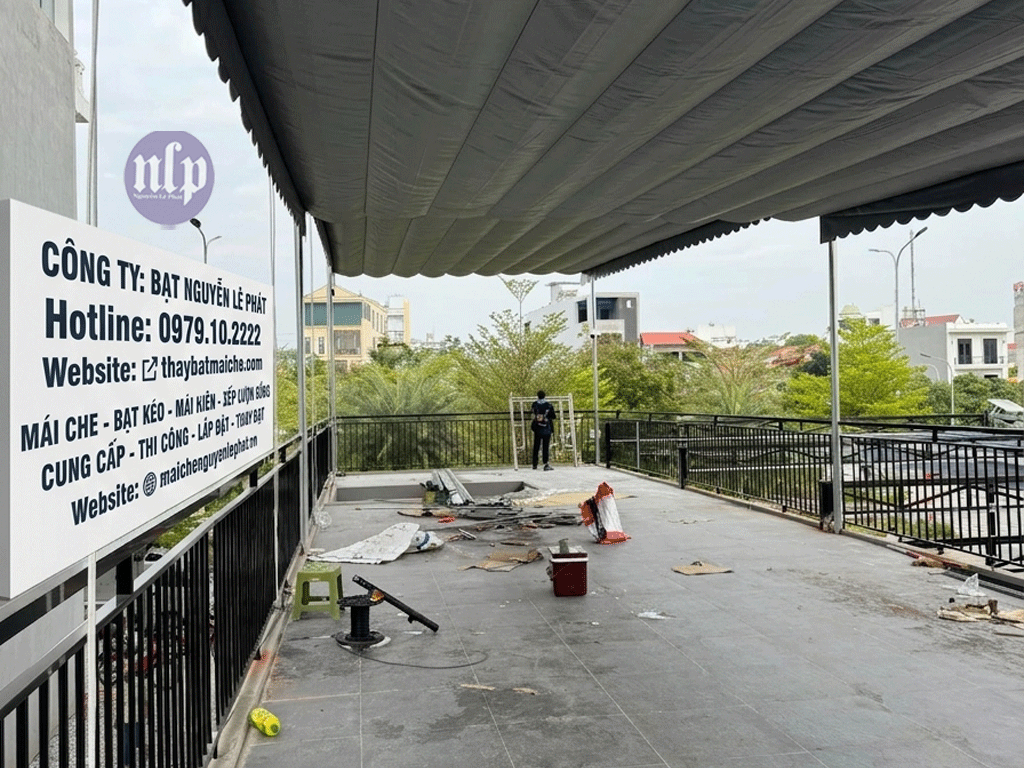 batnguyenlephat-(14) Lắp Đặt, Chỉnh Sữa Thay Mái Bạt Kéo Bạt Xếp Lượn Sóng Tại Côn Đảo, Ở Khu Vực Bà Rịa - Vũng Tàu
