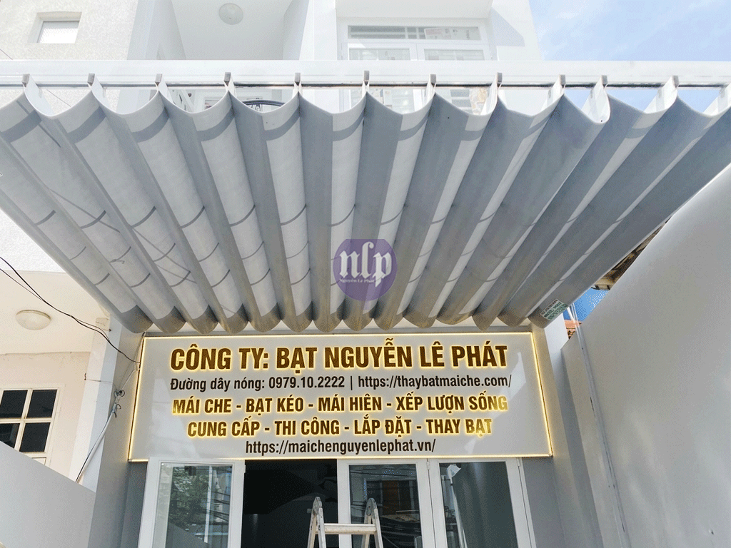 Thay Bạt Mái Xếp Lượn Sóng Ở Bù Đăng, Thay Bạt Mái Che Tại Bình Phước